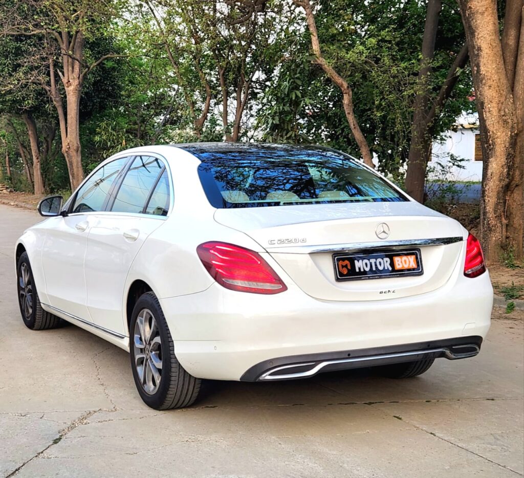 Mercedes-Benz C220 D